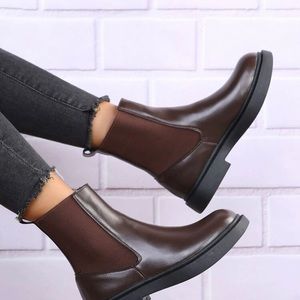 Minimalist Slip On Chelsea Boots